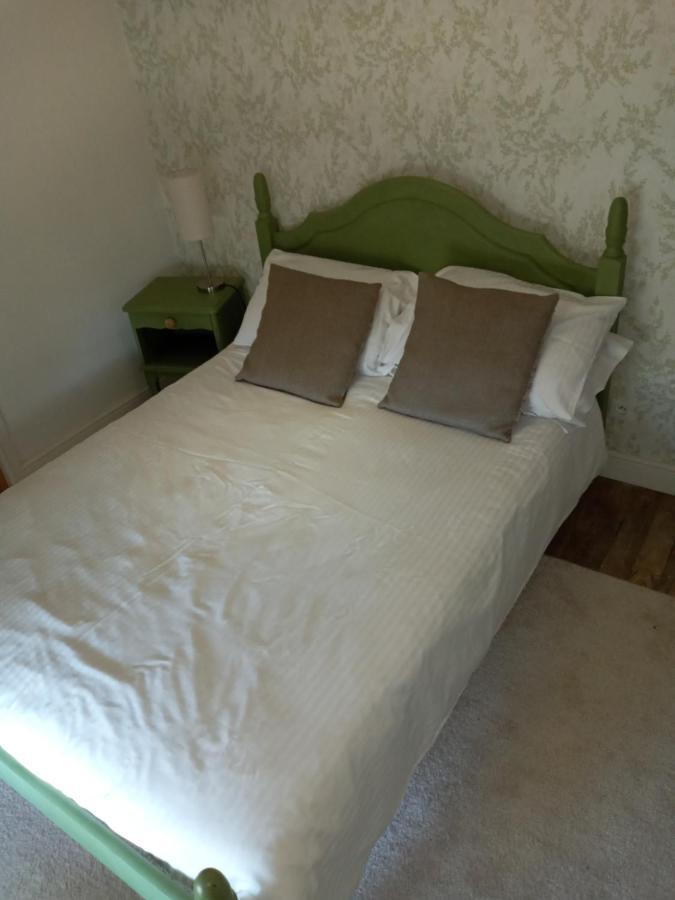 Chez Gondat Chambre D'Hotes Saint-Martial-sur-Isop Eksteriør bilde