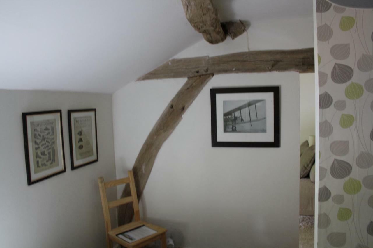 Chez Gondat Chambre D'Hotes Saint-Martial-sur-Isop Eksteriør bilde